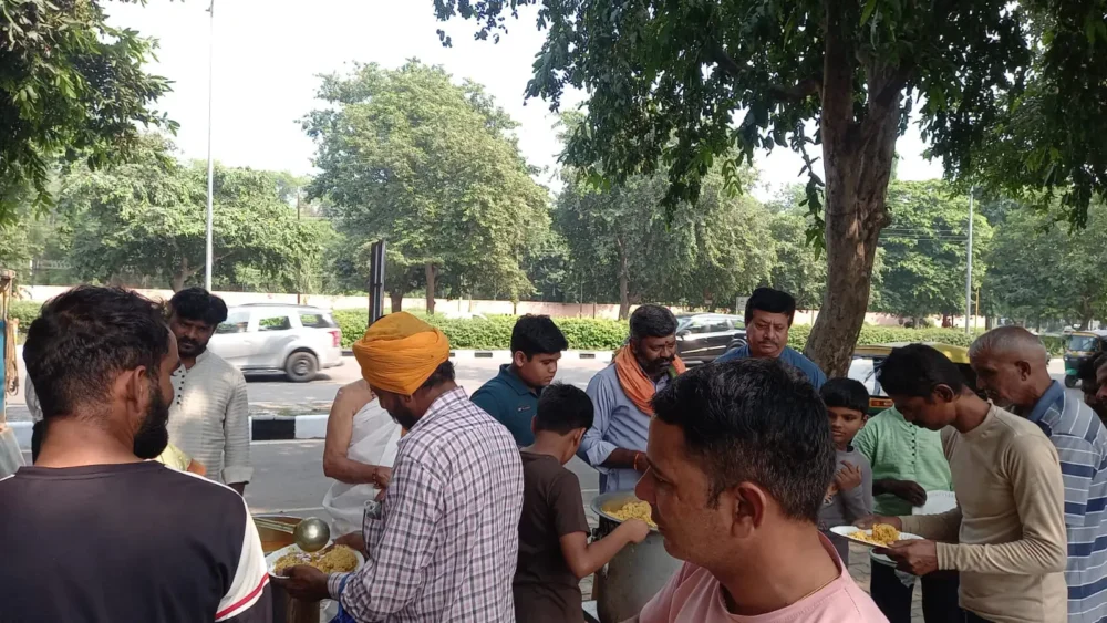 Langar sewa